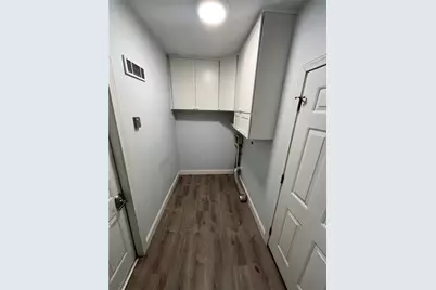 5052 Glaze Drive, Dunwoody, GA 30360 - Photo 9