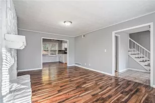 971 Willow Run, Stone Mountain, GA 30088 - Photo 7