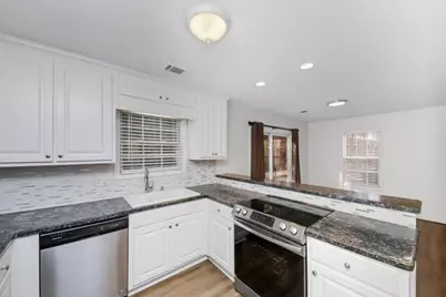 2515 Lakeview Trail, Cumming, GA 30041 - Photo 11