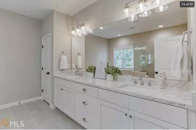 1624 Waysome Way, Atlanta, GA 30318 - Photo 7