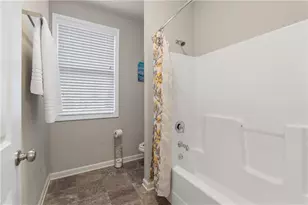 2100 Drew Dr NW, Atlanta, GA 30318 - Photo 31