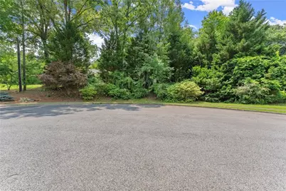 1756 Oak Tree Hollow, Gainesville, GA 30501 - Photo 3