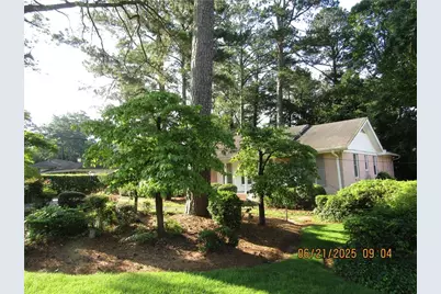 3048 Haverford Lane, Marietta, GA 30067 - Photo 5