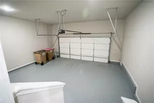 2215 Manor Pointe Dr, Cumming, GA 30041 - Photo 15