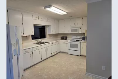 235 Monmouth Drive, Fayetteville, GA 30214 - Photo 5