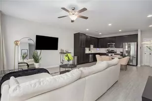 1961 James Red Moore Blvd, Atlanta, GA 30318 - Photo 5