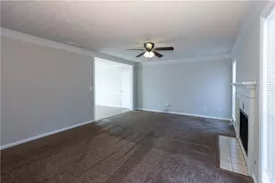 141 Brownsmill Dr, Grayson, GA 30017 - Photo 3