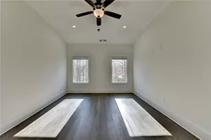 6181 Shoreland Cir, Buford, GA 30518 - Photo 71