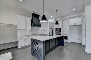 6181 Shoreland Cir, Buford, GA 30518 - Photo 11