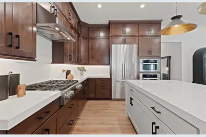 4850 Wayt Farm Overlook, Cumming, GA 30040 - Photo 17