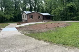 19 Oak Hill Dr, Winder, GA 30680 - Photo 5