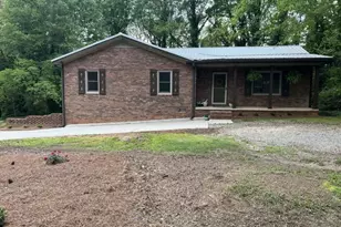 19 Oak Hill Dr, Winder, GA 30680 - Photo 7