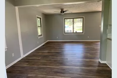 19 Oak Hill Drive, Winder, GA 30680 - Photo 15