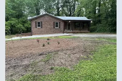 19 Oak Hill Drive, Winder, GA 30680 - Photo 9