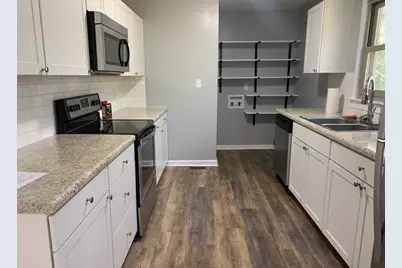 19 Oak Hill Drive, Winder, GA 30680 - Photo 11