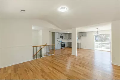 7101 Hazelwood Drive, Jonesboro, GA 30236 - Photo 11