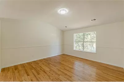 7101 Hazelwood Drive, Jonesboro, GA 30236 - Photo 9