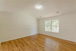 7101 Hazelwood Dr, Jonesboro, GA 30236 - Photo 9