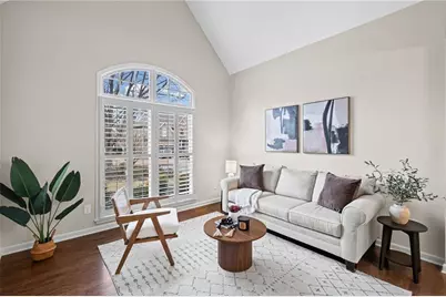 1939 Parkview Trace NW, Kennesaw, GA 30152 - Photo 9