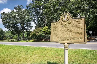 1939 Parkview Trace NW, Kennesaw, GA 30152 - Photo 51