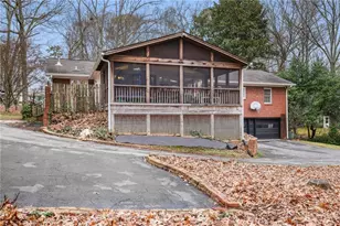 827 Hickory Dr SW, Marietta, GA 30064 - Photo 25