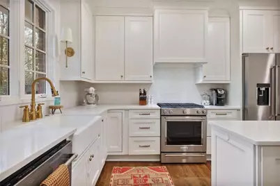 827 Hickory Drive SW, Marietta, GA 30064 - Photo 9