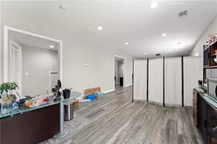 156 Round Pond Dr, Lilburn, GA 30047 - Photo 47