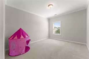 156 Round Pond Dr, Lilburn, GA 30047 - Photo 19