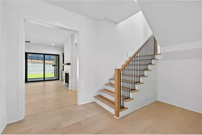 3906 Town Farms Drive, Peachtree Corners, GA 30092 - Photo 11