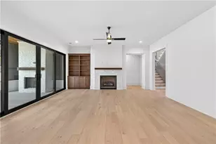 3906 Town Farms Dr, Peachtree Corners, GA 30092 - Photo 13