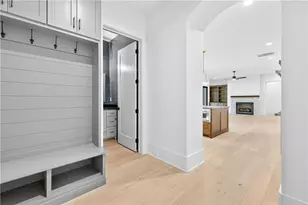 3906 Town Farms Dr, Peachtree Corners, GA 30092 - Photo 27