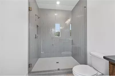 3906 Town Farms Drive, Peachtree Corners, GA 30092 - Photo 45