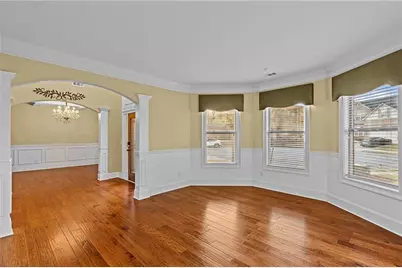 957 Pont Du Gard Ct, Buford, GA 30518 - Photo 5