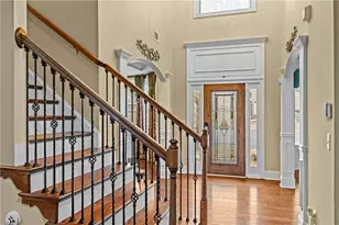 957 Pont du Gard Ct, Buford, GA 30518 - Photo 15