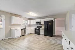 4450 Ivy Fork Dr, Loganville, GA 30052 - Photo 15