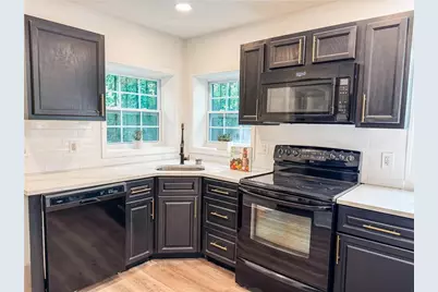 948 Reed Avenue, Atlanta, GA 30344 - Photo 3