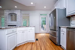 213 Shady Valley Dr, Carrollton, GA 30116 - Photo 11