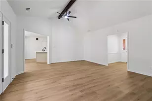 135 Willow Lake Ln, Sharpsburg, GA 30277 - Photo 5