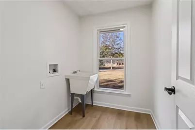 135 Willow Lake Lane, Sharpsburg, GA 30277 - Photo 13