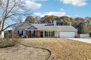 809 Custom Ln, Winder, GA 30680 - Photo 1