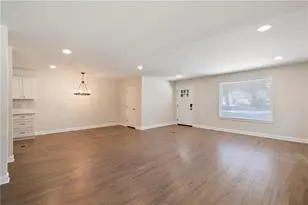 1836 Lochlomand Ln SE, Smyrna, GA 30080 - Photo 3