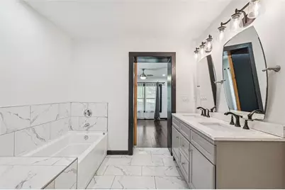 1689 Derry Avenue SW, Atlanta, GA 30310 - Photo 27