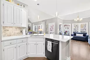 5060 Brent Knoll Ln, Suwanee, GA 30024 - Photo 9