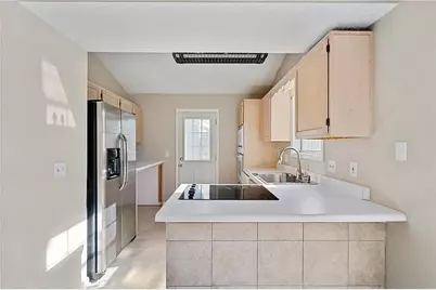 2025 Brittania Cir, Woodstock, GA 30188 - Photo 13