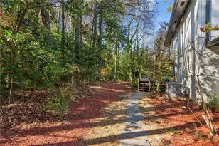 4894 Macbain Ln, Dunwoody, GA 30360 - Photo 41