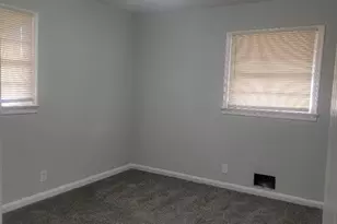 2838 Ben Hill Rd, Atlanta, GA 30344 - Photo 13