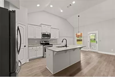 65 Academy Street, Pendergrass, GA 30567 - Photo 5