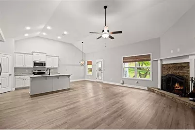 65 Academy Street, Pendergrass, GA 30567 - Photo 3