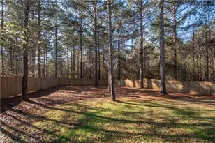 104 Pk Vw Dr, Grantville, GA 30220 - Photo 15