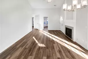 4014 White Owl Ct, Duluth, GA 30097 - Photo 9